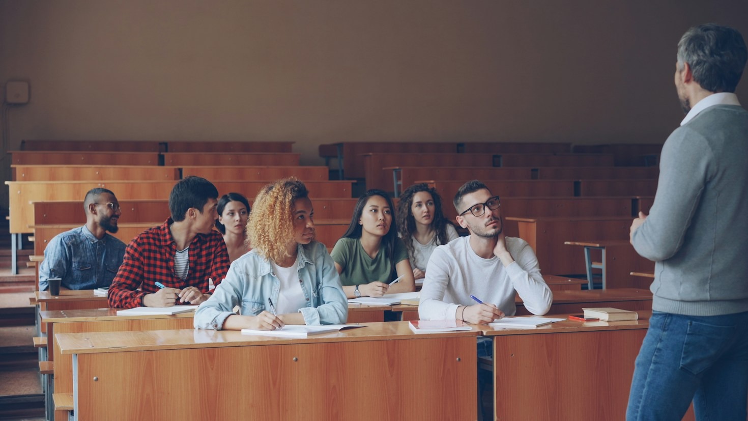 Come la digitalizzazione sta trasformando la gestione amministrativa degli istituti scolastici